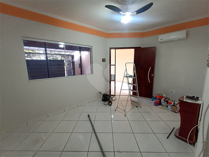 Foto REO1117963