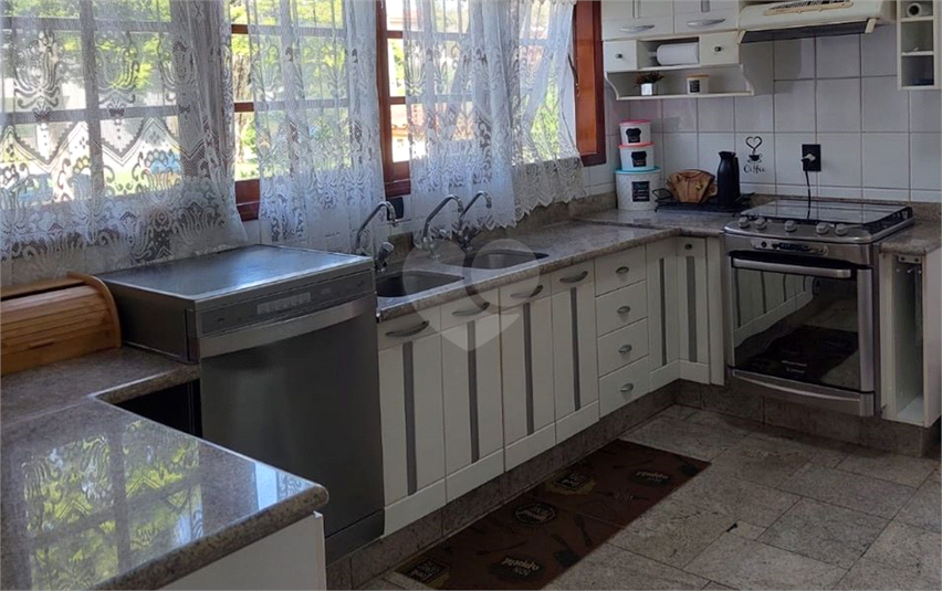 Foto REO1117972