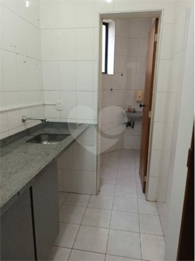 Foto REO1117981