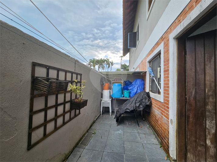 Foto REO1117986