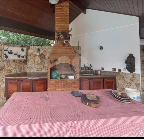 Foto REO1118000