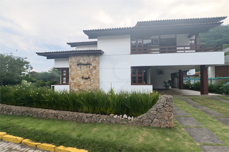 Foto REO1118000