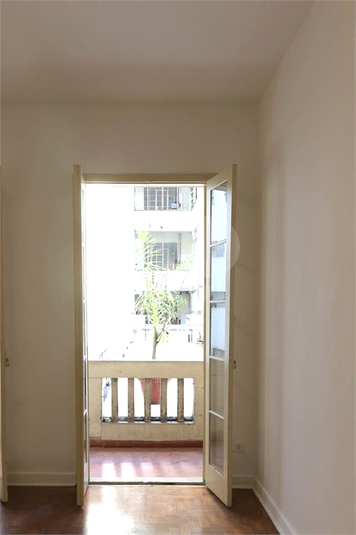 Foto REO1118007