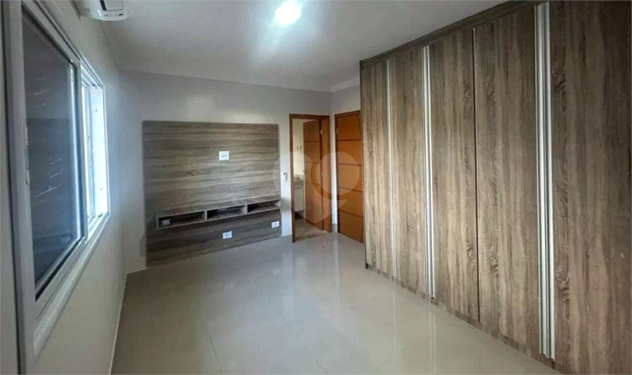 Foto REO1118014