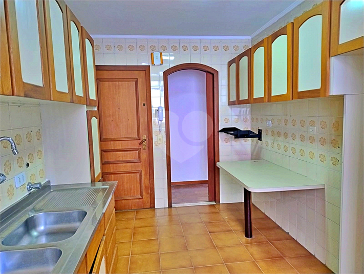 Foto REO1118036