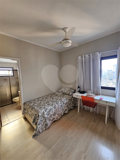 Foto REO1118046