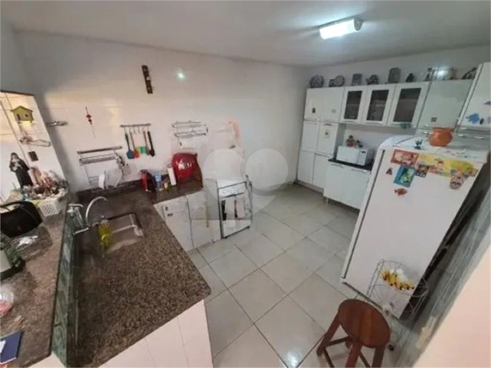 Foto REO1118047