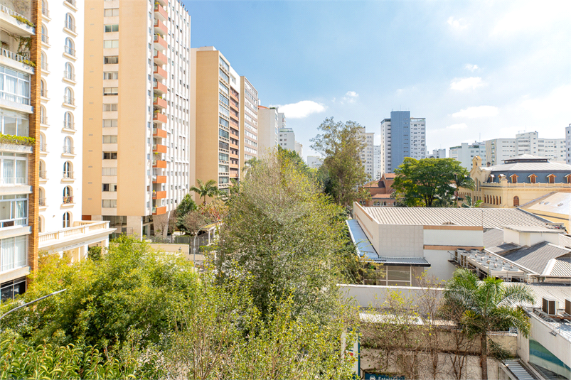 Foto REO1118065
