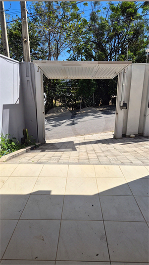 Foto REO1118067