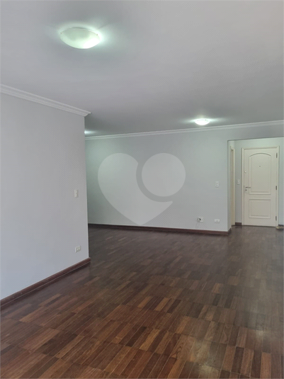 Foto REO1118071