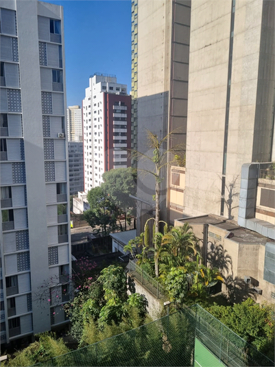 Foto REO1118071