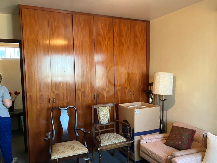 Foto REO1118078