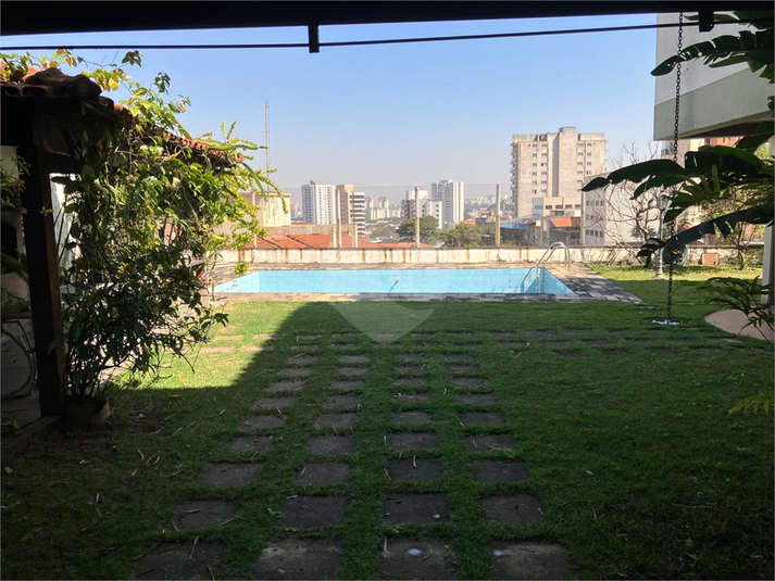 Foto REO1118078