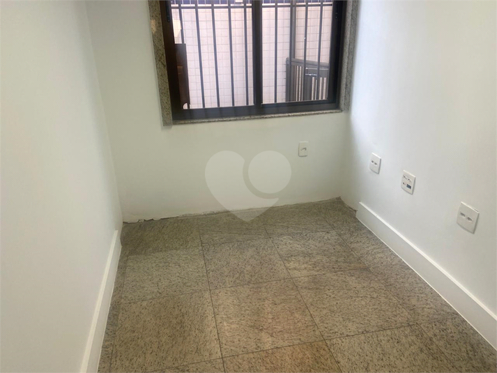 Foto REO1118083
