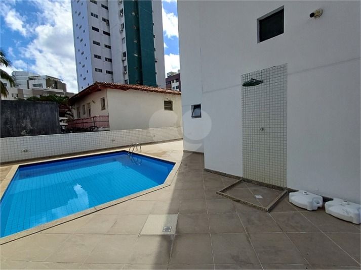 Foto REO1118114