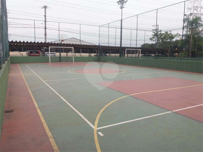 Foto REO1118116