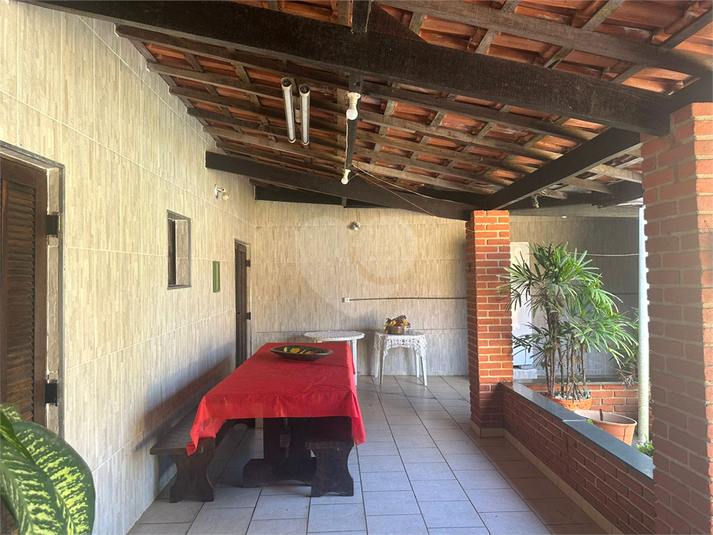 Foto REO1118135