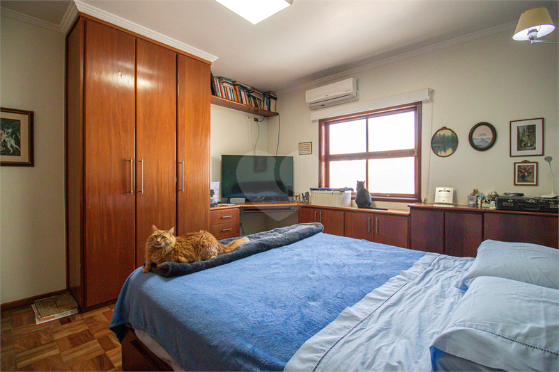 Foto REO1118140