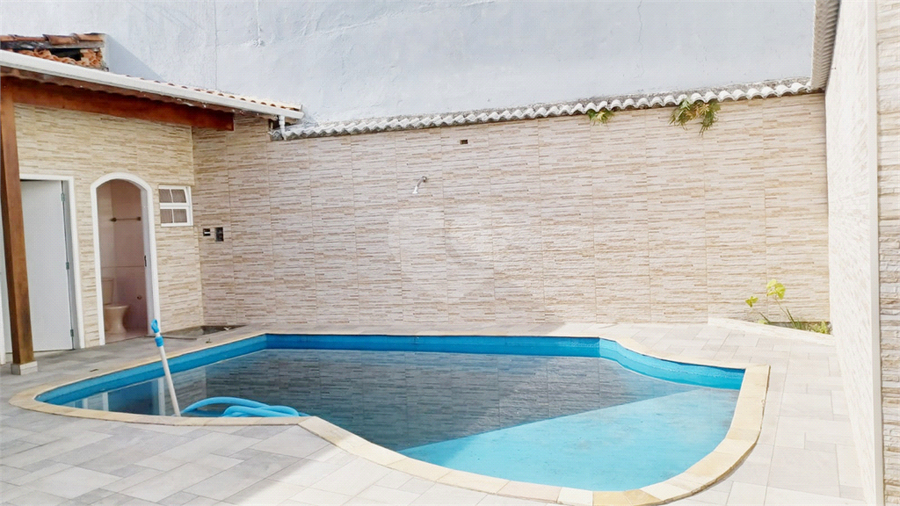 Foto REO1118141