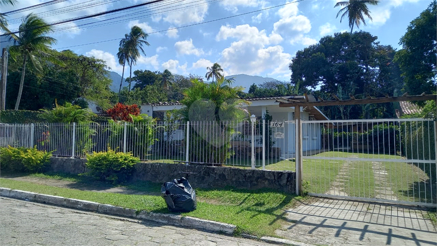Foto REO1118149