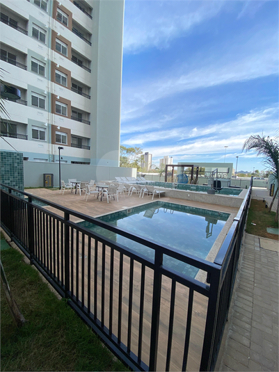 Foto REO1118156