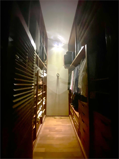 Foto REO1118218