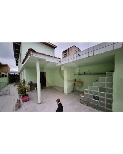 Foto REO1118221