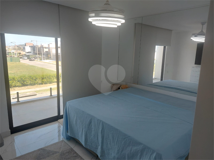 Foto REO1118224