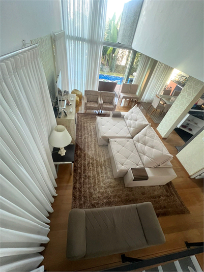 Foto REO1118225