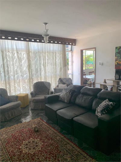Foto REO1118238