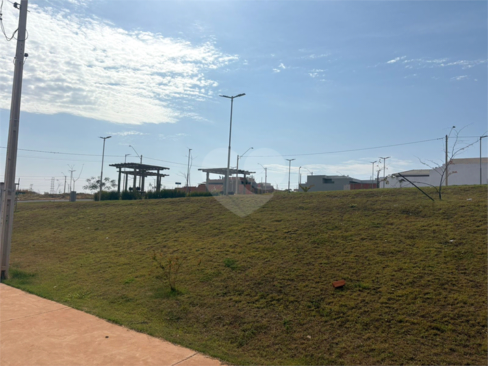 Foto REO1118245