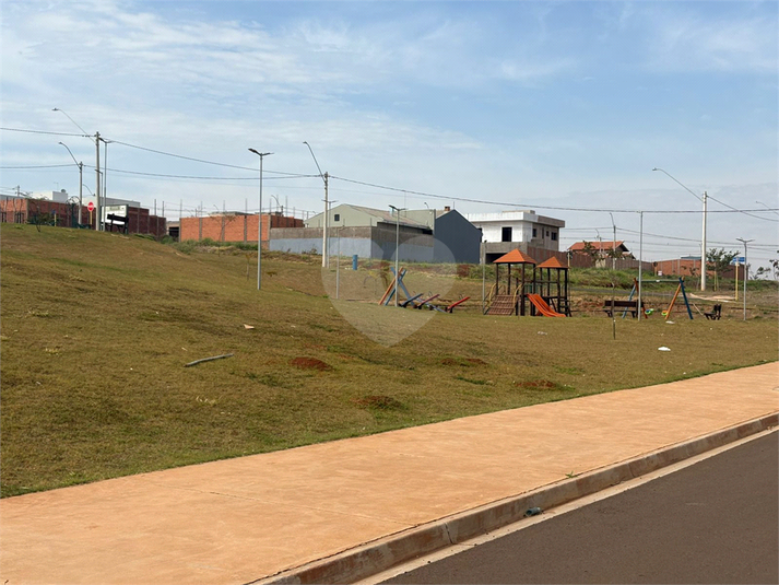 Foto REO1118245