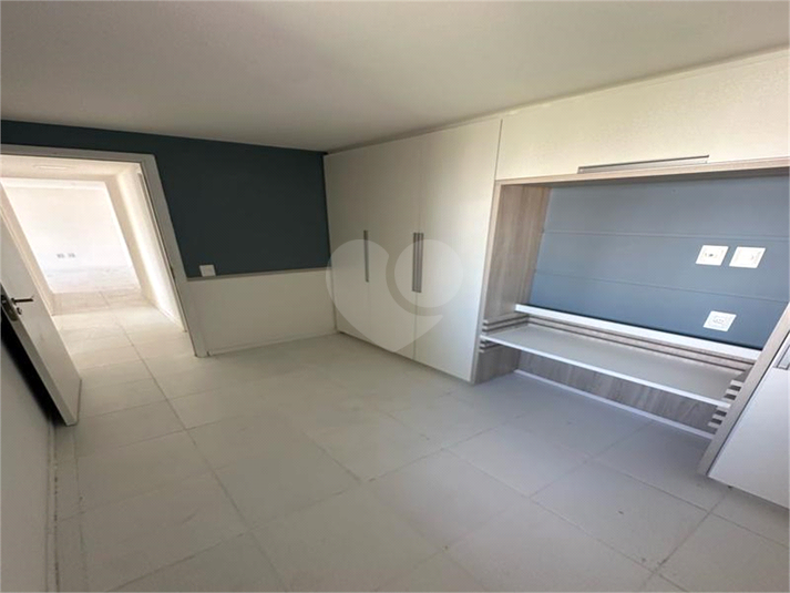 Foto REO1118248