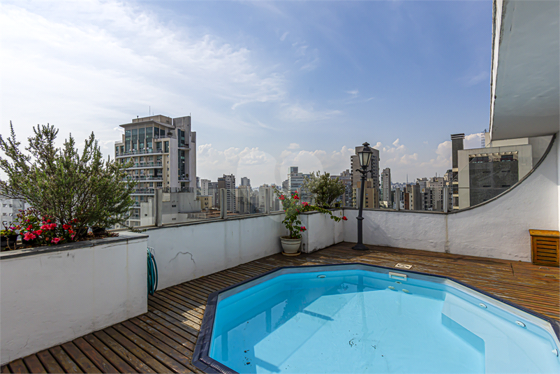 Foto REO1118264
