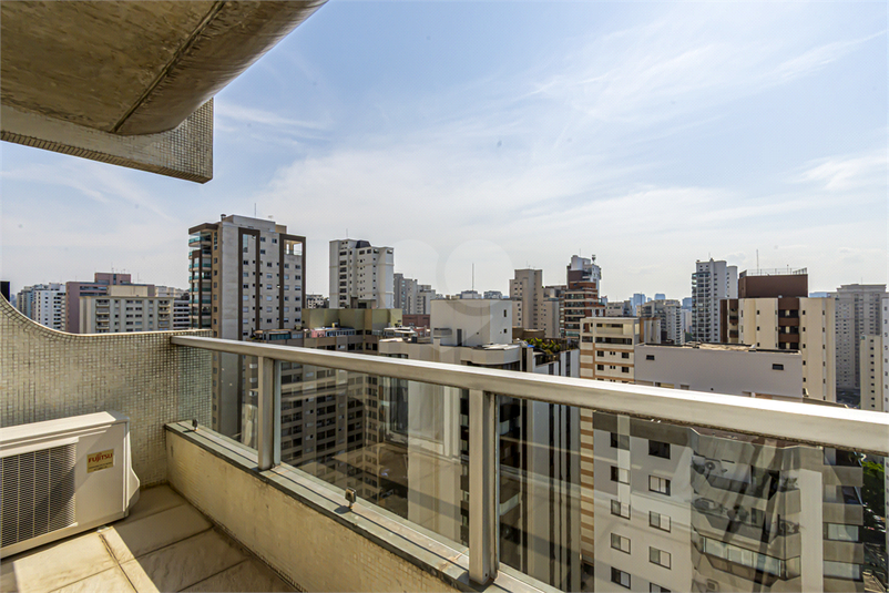 Foto REO1118264