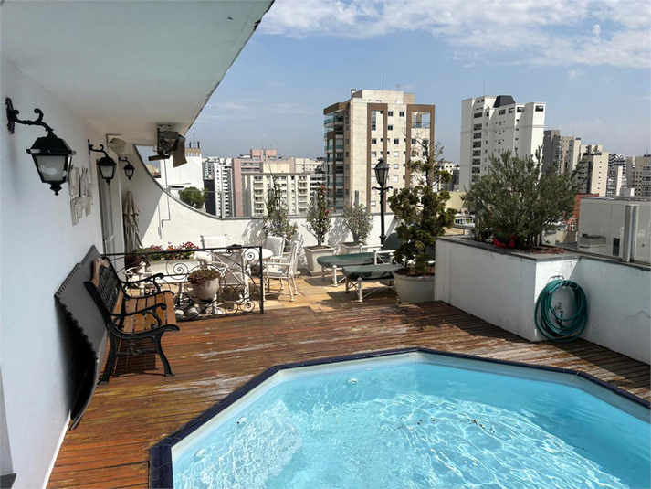 Foto REO1118264