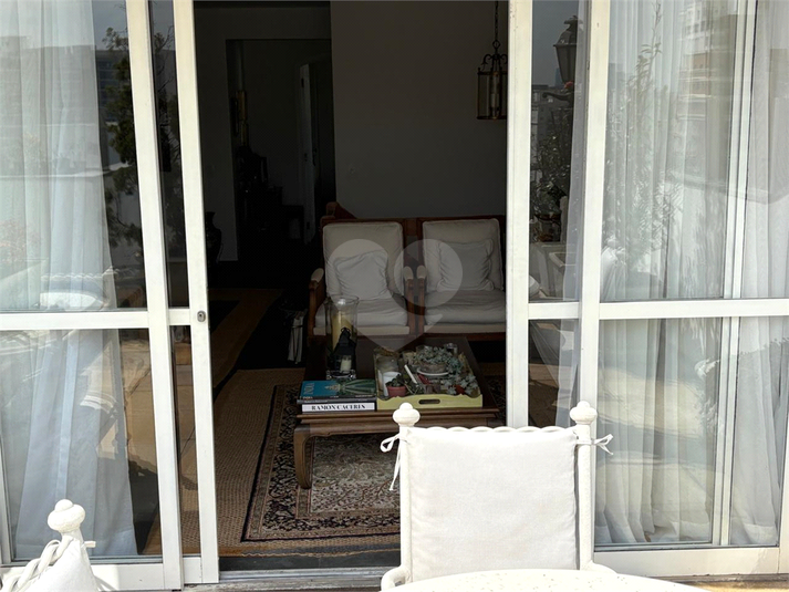 Foto REO1118264