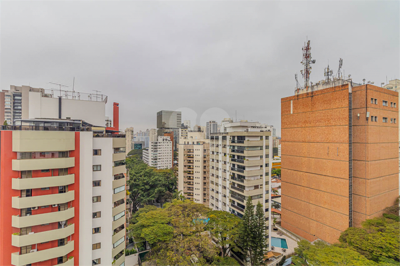 Foto REO1118288