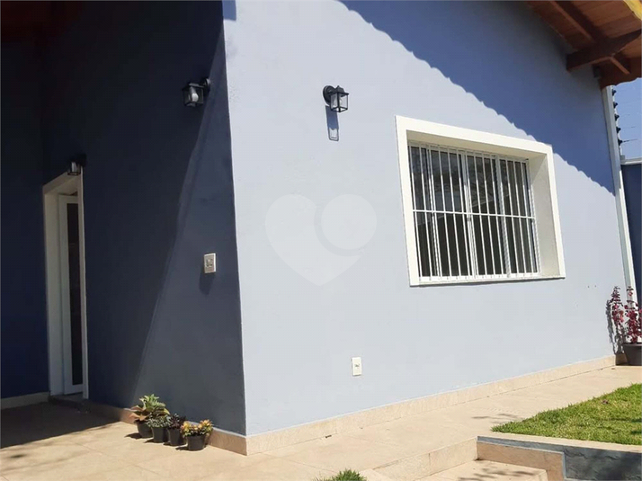 Foto REO1118290