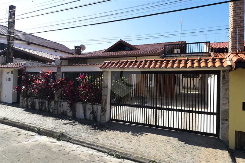 Foto REO1118293