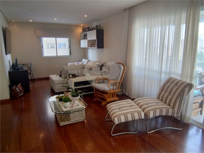 Foto REO1118302