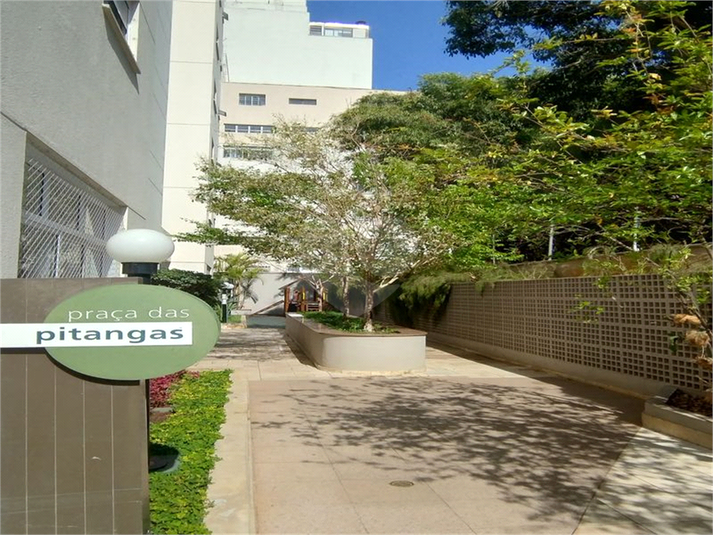 Foto REO1118302
