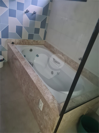 Foto REO1118318