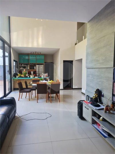Foto REO1118318