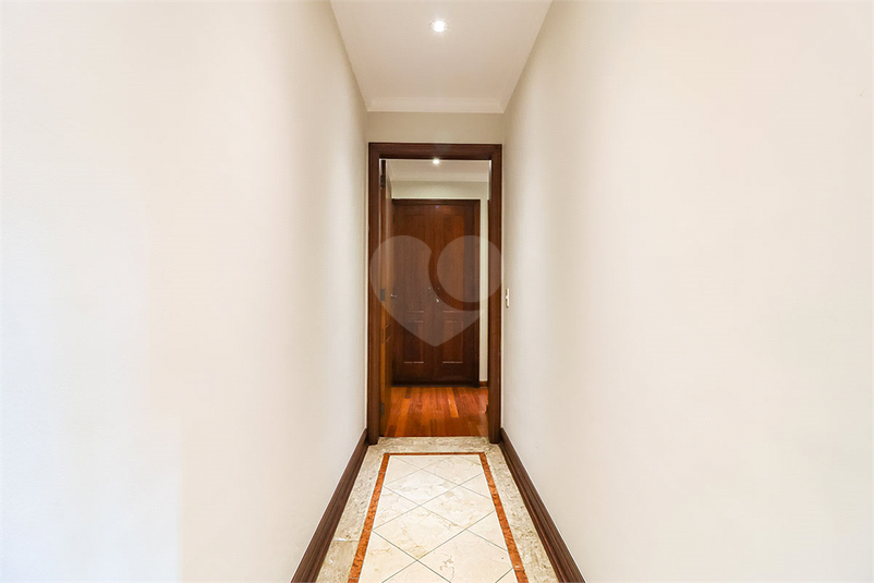 Foto REO1118328