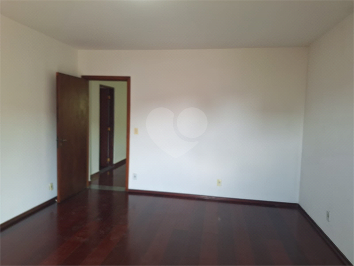 Foto REO1118334