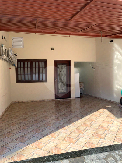 Foto REO1118339
