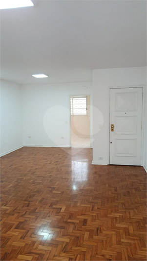 Foto REO1118352