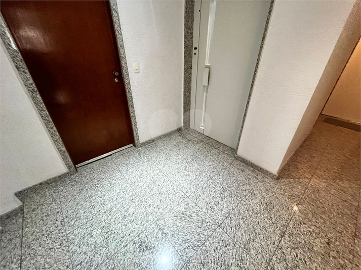 Foto REO1118360