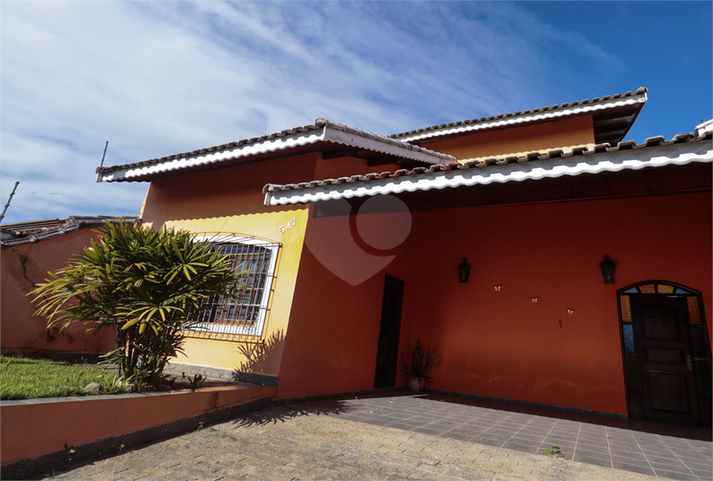Foto REO1118375